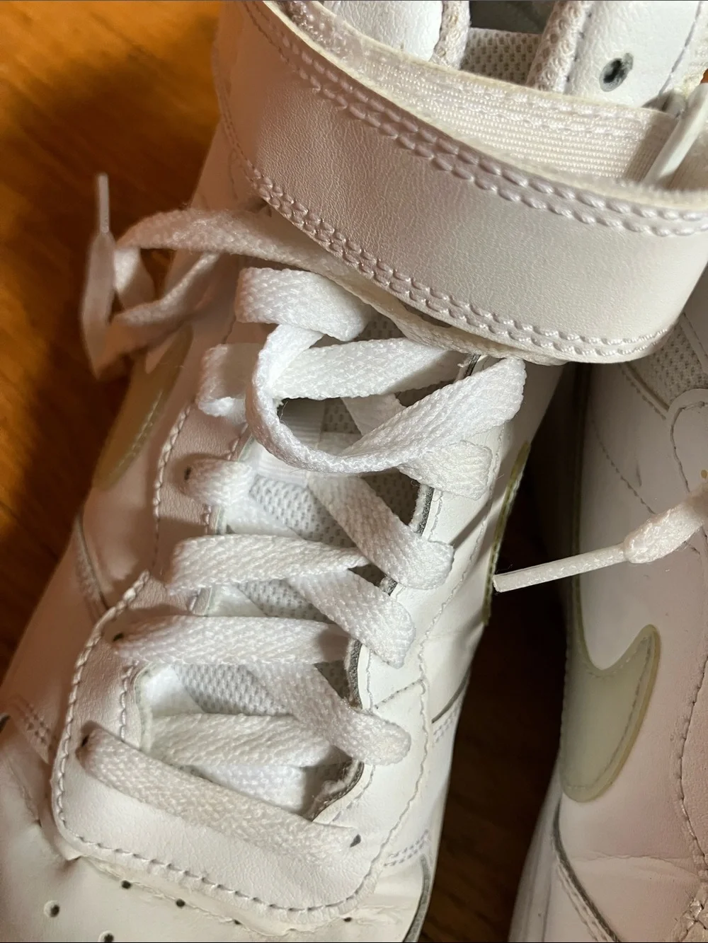 NIKE COURT BOROUGH MID 2 Sneakers AURA w STRAP